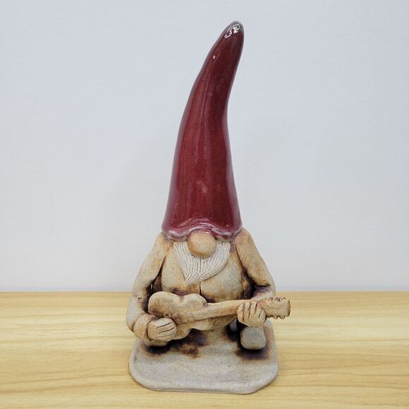 Vintage Gnome Playing a Guitar Pottery  Sculpture Figurine - Signed by Artist - Picture 15 of 15